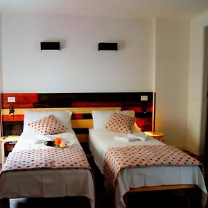 Isola Bed & Breakfast Syracuse